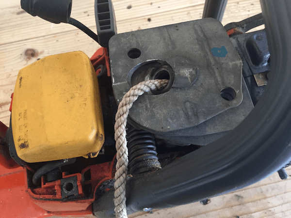 How To Replace A Chainsaw Clutch And Sprocket